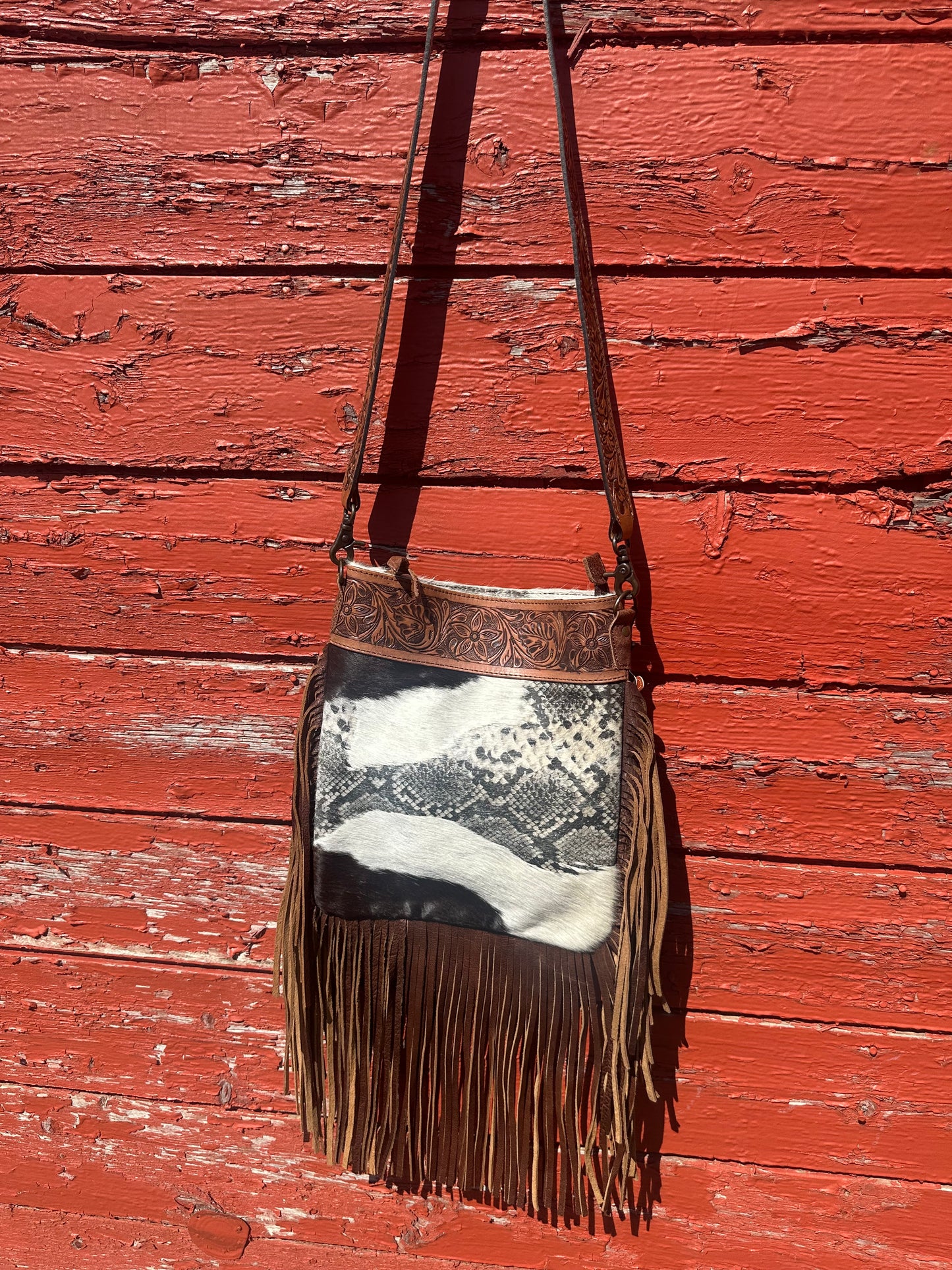 Snake Bitten Purse