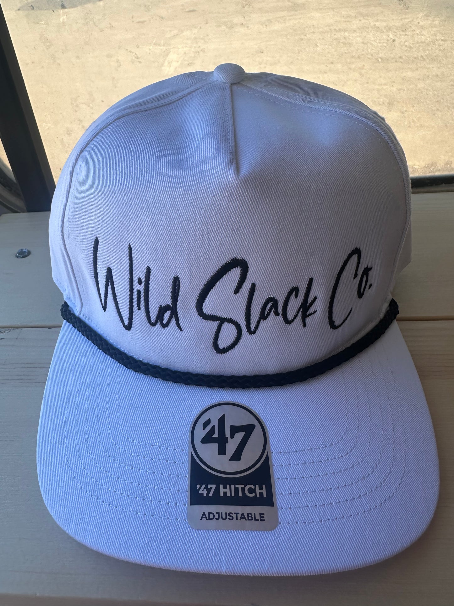 WSC hats black/white
